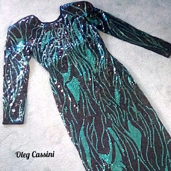 Oleg Cassini Dresses & Skirts - Stunning OLEG CASSINI Sequin Evening Dress